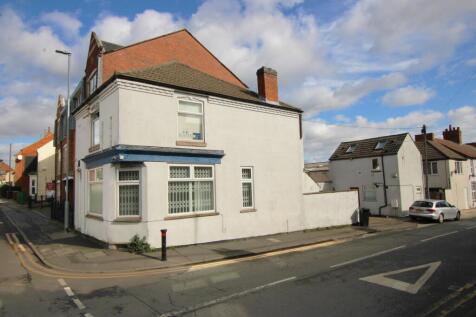 Bath Road, Kettering, NN16 3 bed block of apartments for sale