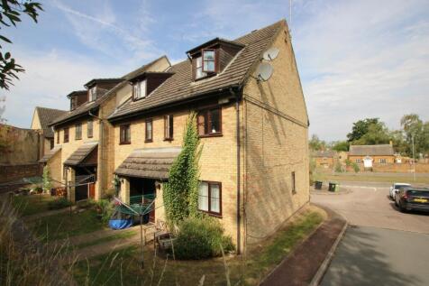 The Wells, Finedon, NN9 2 bed maisonette for sale