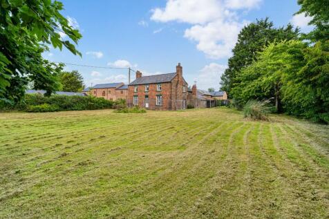 Stoak, Chester, Cheshire 6 bed detached house for sale