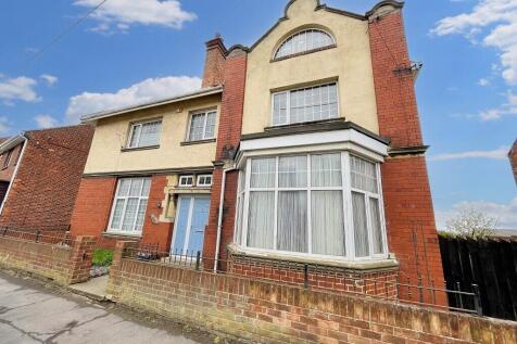 North Road East, Wingate, Durham, TS28 6 bed detached house for sale