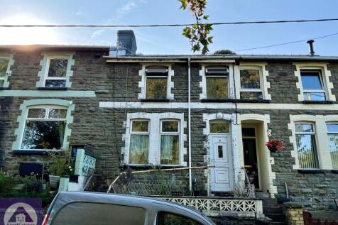 Windsor Road, Six Bells, Abertillery 3 bed terraced house for sale