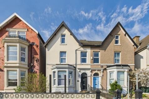 Station Road, . FY4 6 bed apartment for sale