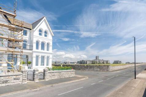 5 bedroom town house for sale