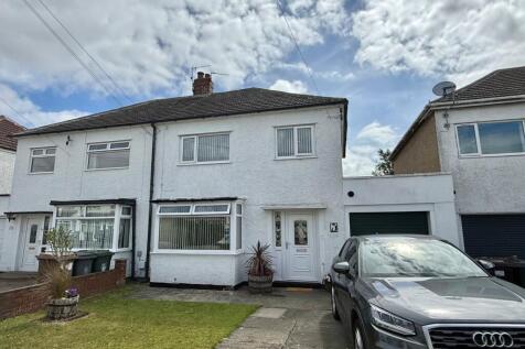Reynolds Avenue, Tyne and Wear NE12 3 bed semi
