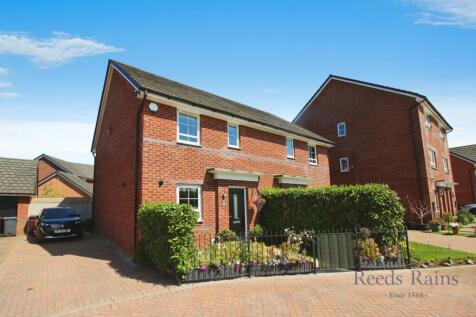 Hayfield Place, Merseyside L28 3 bed semi