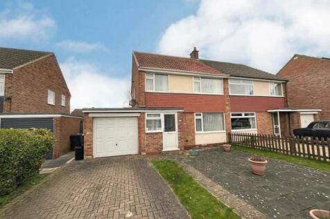 Roseberry Road, Middlesbrough TS9 3 bed semi