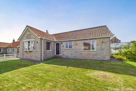 Moorlands Park, Whitby YO21 3 bed bungalow for sale