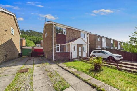 Roxby Avenue, North Yorkshire TS14 2 bed semi