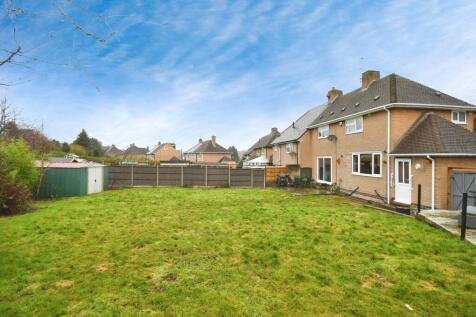 Kirkstone Road, Derbyshire S41 2 bed semi