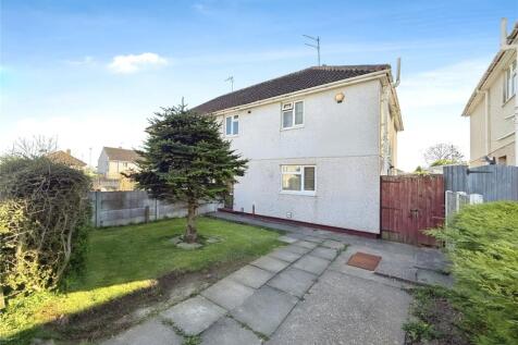 30 bedroom semi-detached house for sale