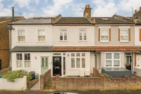 Andover Road, Twickenham TW2 2 bed terraced house for sale