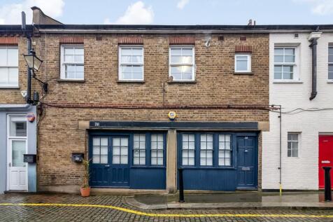 Russell Gardens Mews, Holland Park... Mews for sale