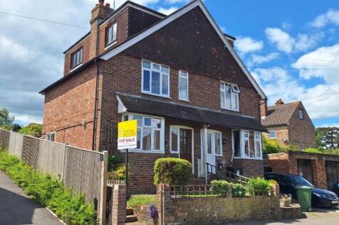 4 bedroom semi-detached house for sale