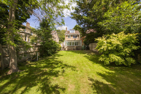 London Road, Southborough 5 bed link detached house for sale