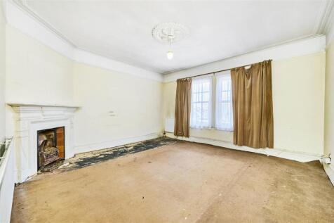 Upper Richmond Road West, East Sheen... 2 bed flat for sale
