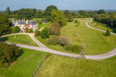 Sparkford, Yeovil, Somerset, BA22 15 bed detached house for sale