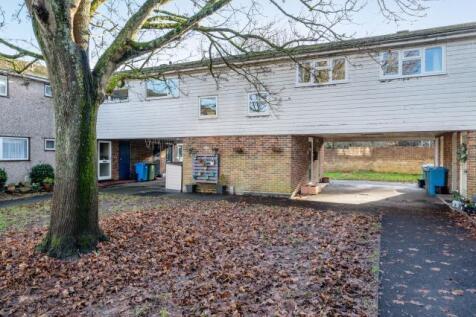 Aysgarth, Bracknell, RG12 8SE 2 bed maisonette for sale