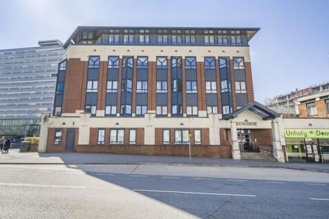 Bracknell,  Berkshire,  RG12 2 bed flat for sale