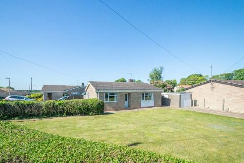 West Street, Ely CB7 2 bed detached bungalow for sale