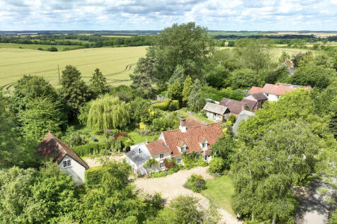 Dunstall Green, Newmarket CB8 4 bed detached house for sale