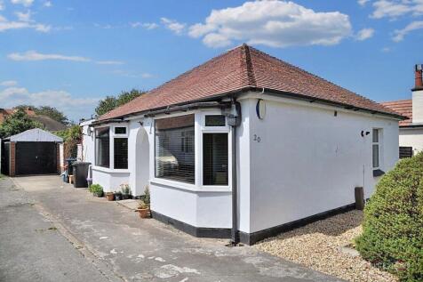 3 bedroom detached bungalow for sale