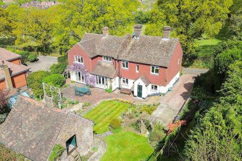 Lyoth Lane, Lindfield, RH16 5 bed detached house for sale