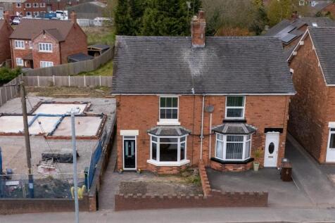2 bedroom semi-detached house for sale