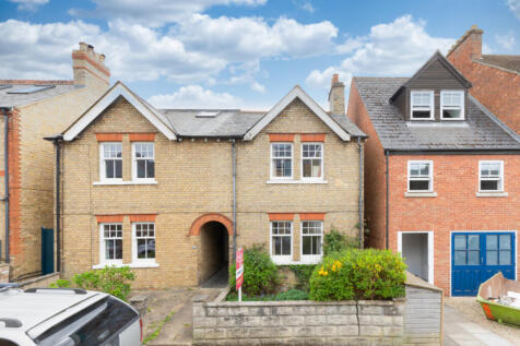 William Street Oxford OX3 0ER 2 bed semi