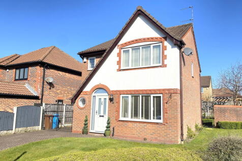 5 Arkle Drive, Chadderton, OL9 0ND 3 bed detached house for sale