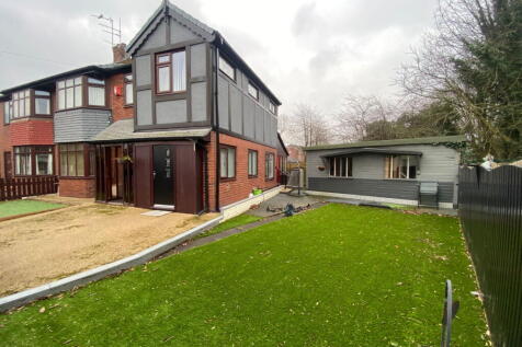 3 Bromley Street, Chadderton, Oldham... 3 bed semi