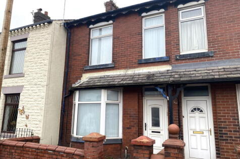 798 Rochdale Road, Royton, Oldham... 3 bed terraced house for sale