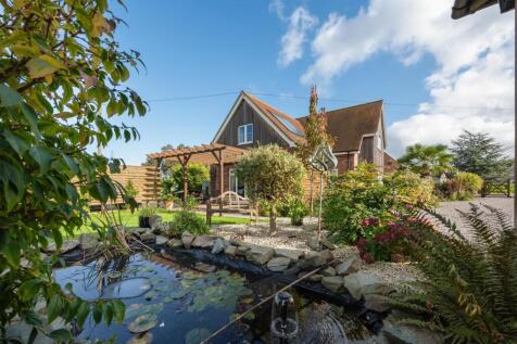 Dargate Road, Yorkletts, Whitstable 4 bed detached house for sale