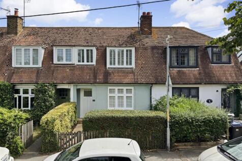 Cornwallis Circle, Whitstable 3 bed terraced house for sale