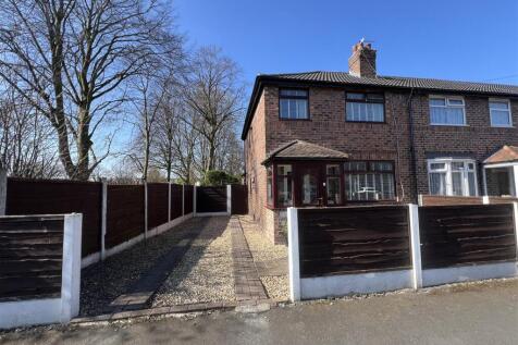 Newton Road, Altrincham WA14 3 bed end of terrace house for sale