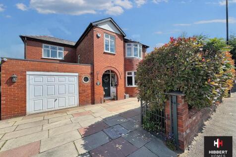 Grove Lane, Altrincham WA15 4 bed detached house for sale