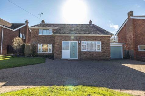 Old Dover Road, Canterbury, Kent, CT1 4 bed detached house for sale