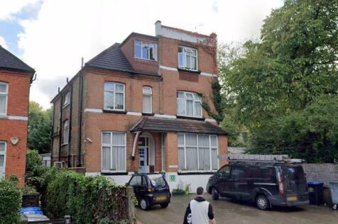 Chatsworth Road, London NW2 15 bed house for sale