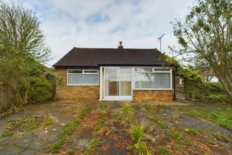 Sewerby Road, Bridlington 2 bed detached bungalow for sale