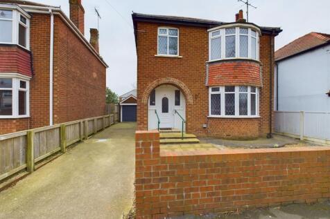 Queensgate, Bridlington 3 bed detached house for sale