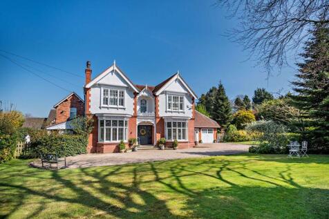 Wrexham Road, Whitchurch 4 bed detached house for sale