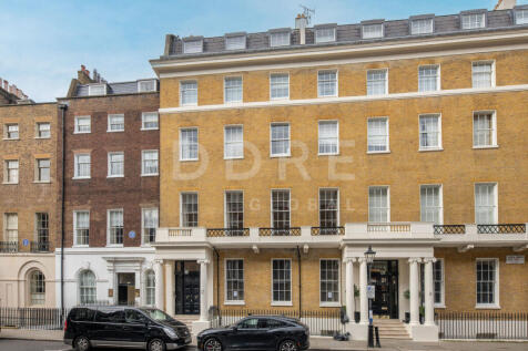 8 bedroom apartment for sale