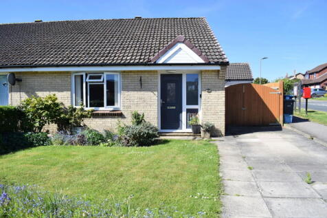 2 St. Anthonys Avenue, Northallerton... 2 bed semi