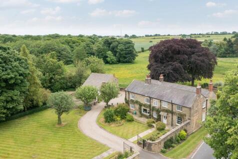 6 bedroom detached house for sale