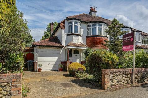 Montague Avenue, Sanderstead, South... 3 bed semi