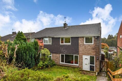6 bedroom house for sale