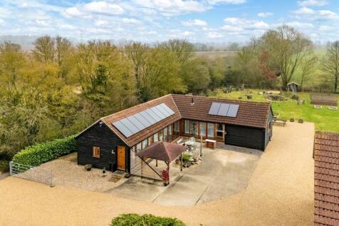 Wyverstone, Stowmarket 3 bed barn conversion for sale