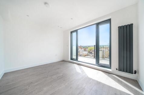 Fairmeadow Apartments, Fairmeadow... 2 bed apartment for sale