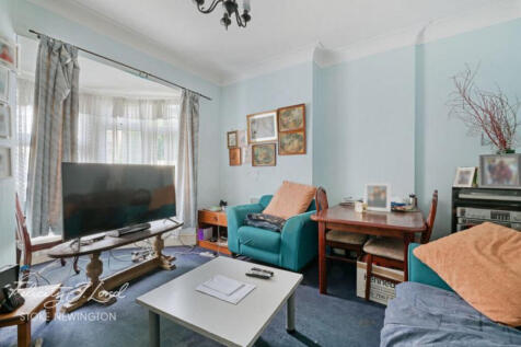 Holmleigh Road, Stoke Newington, N16 4 bed terraced house for sale