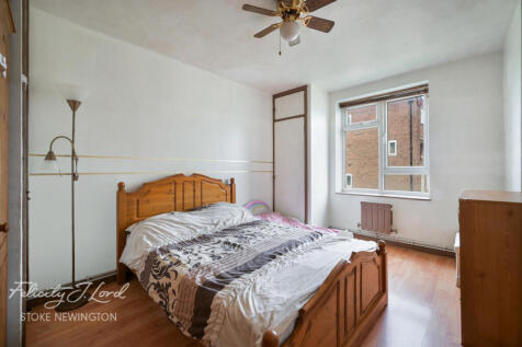 Portland Avenue, London N16 1 bed flat for sale