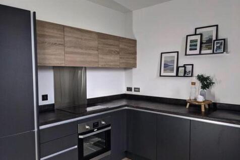 JOHNSONS SQUARE, Oldham Road... 1 bed apartment for sale